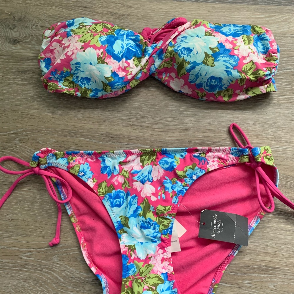 Abercrombie & Fitch Floral Bikini Set